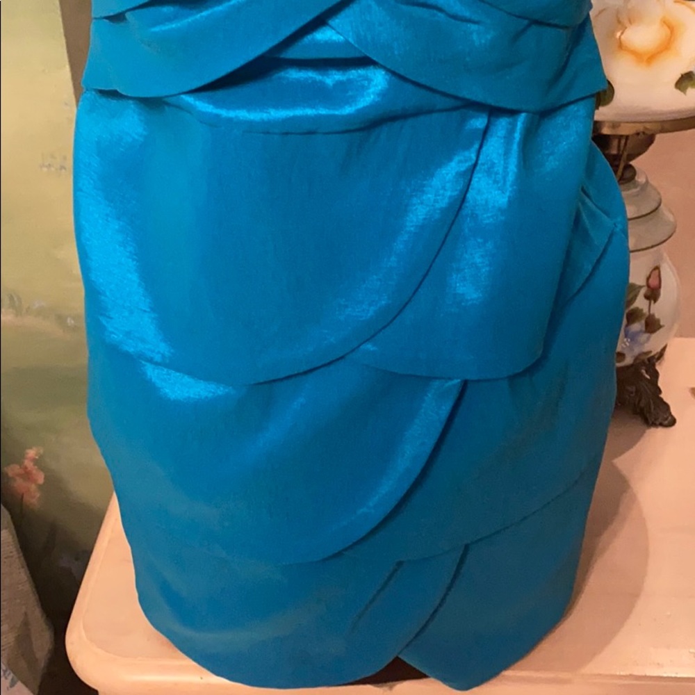 Romeo and Juliet Couture turquoise strapless dress - Picture 3 of 8